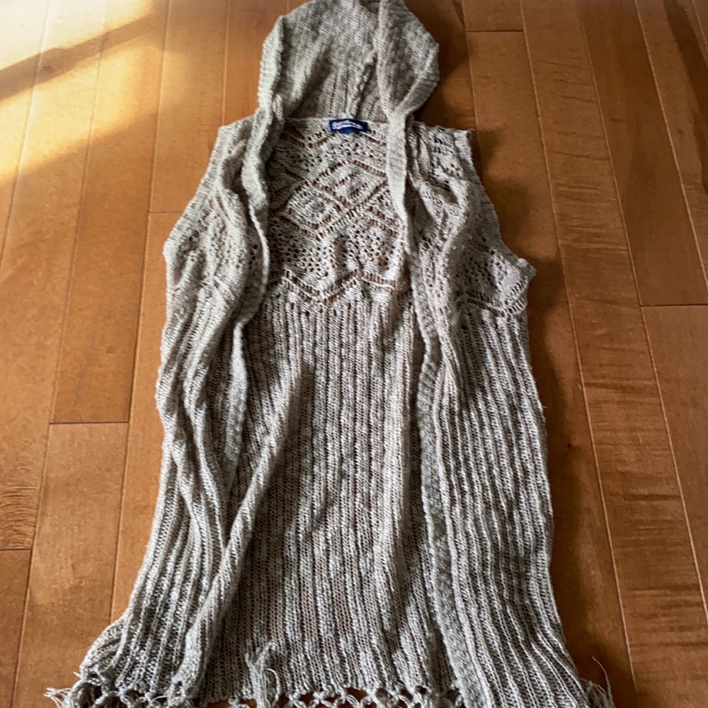 sleeveless cardigan